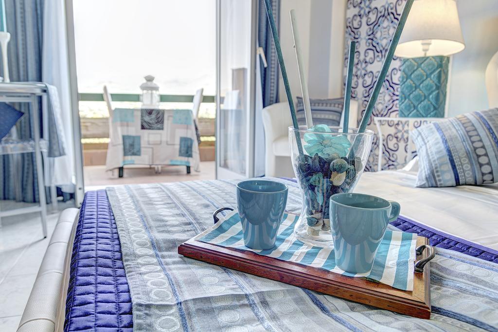 Suitehome Taormina Giardini Naxos Quarto foto